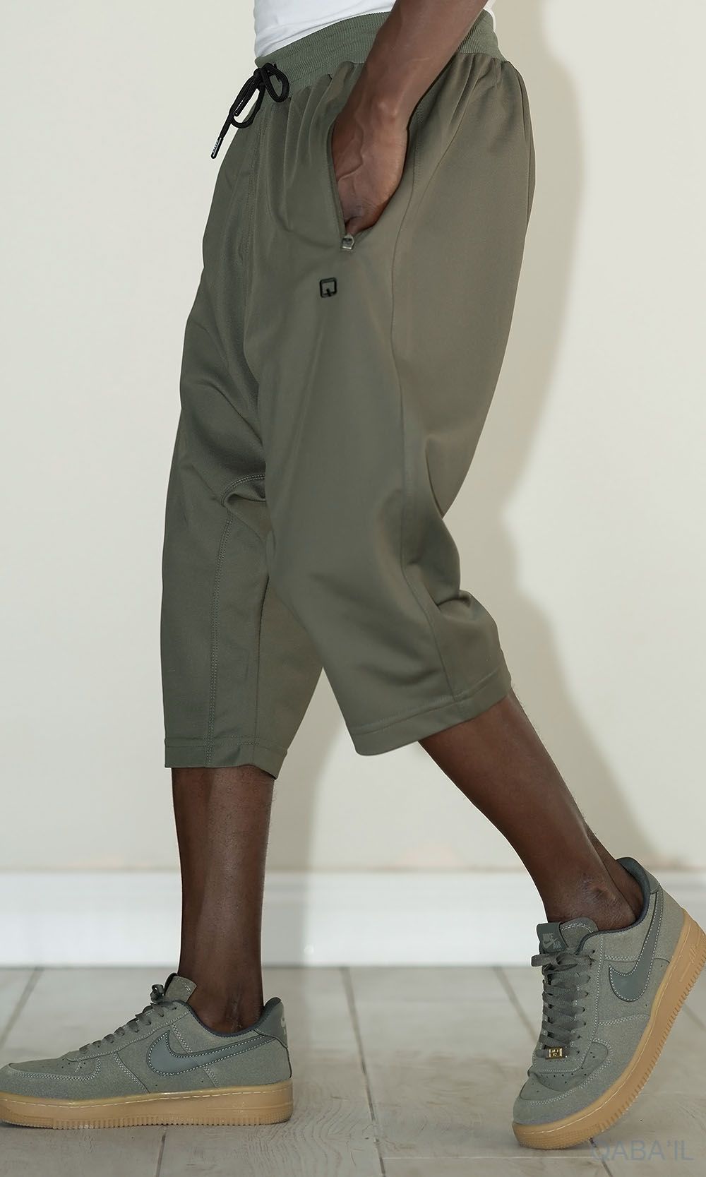 Sarouel pantacourt léger Kaki - QABAIL – Image 3