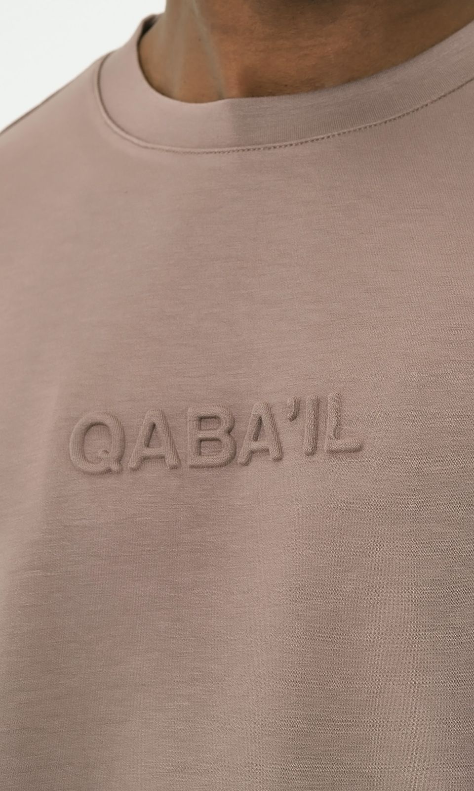 Ensemble Oversize Taupe - QABAIL – Image 3