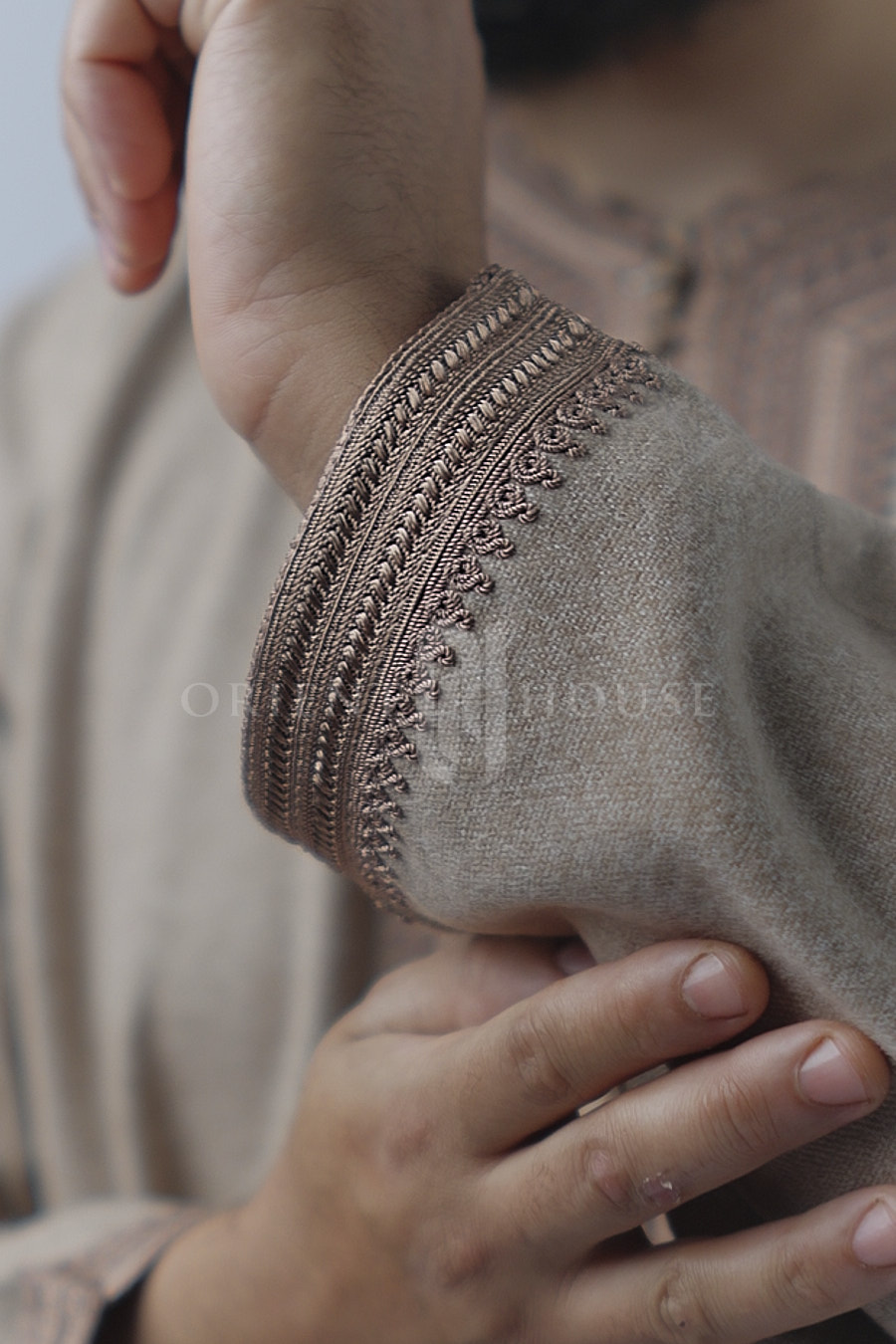 Caftan Siraj beige - By Orient House – Image 4