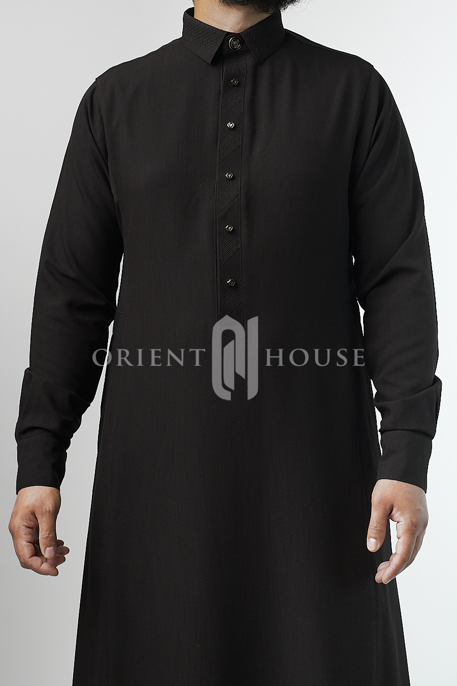 Qamis Al Ameer AAR2639 - Black Royal