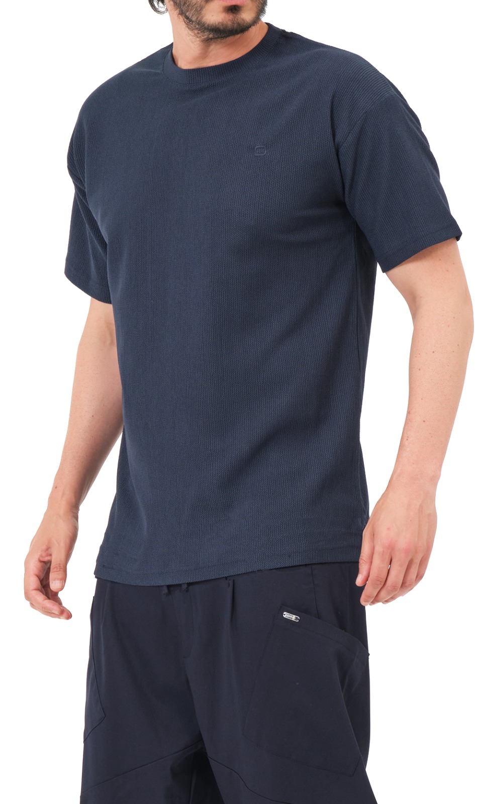 T-shirt oversized waffle bleu nuit Qabail — texture jersey alvéolée vue détail