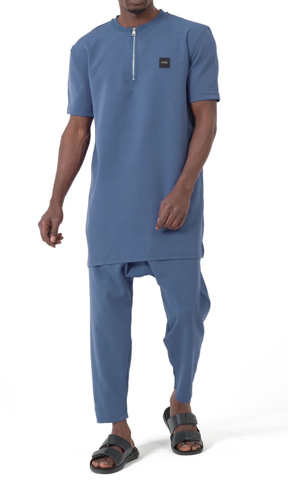 Ensemble Qamis Court Silent indigo Qabail — détail fentes latérales tunique manche courte